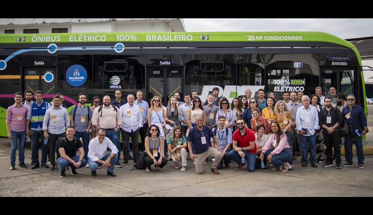 Ministério das Cidades marca presença em evento técnico sobre a eletrificação das frotas de ônibus