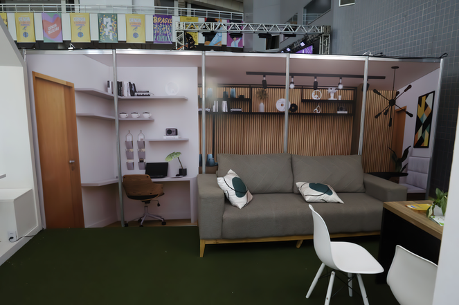 Estande onde estão informações sobre as secretarias que integram o ministério.