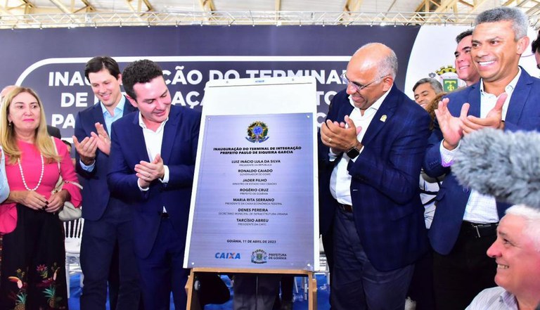 Ministro Jader Filho inaugura Terminal de Integração Rodoviária em Goiânia (GO)