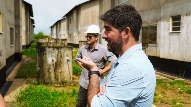 Na foto o secretário municipal de Habitação, Hamilton Pinheiro