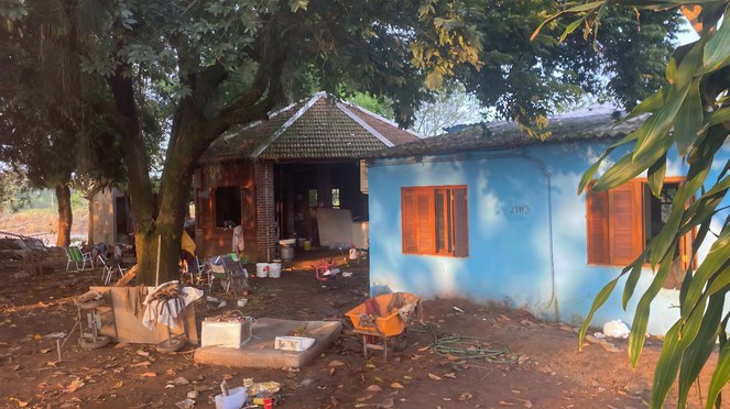 Na foto a antiga casa de Ângela