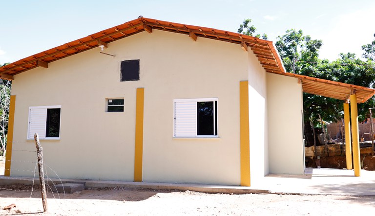 Casa rural do programa MCMV.