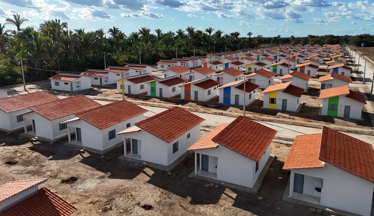 Na imagem, conjunto habitacional do programa MCMV