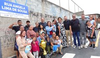 População ajuda a definir nomes de ruas e vielas em favelas do Brasil
