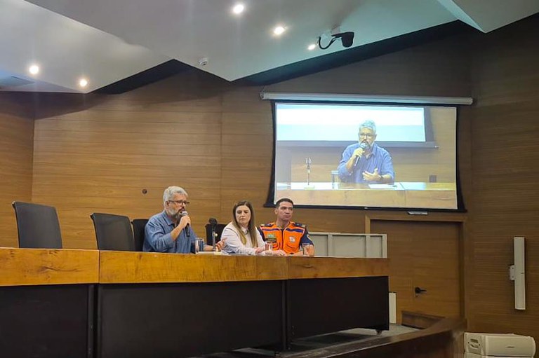 Na imagem servidores do ministério participam de evento sobre periferias em Goiânia