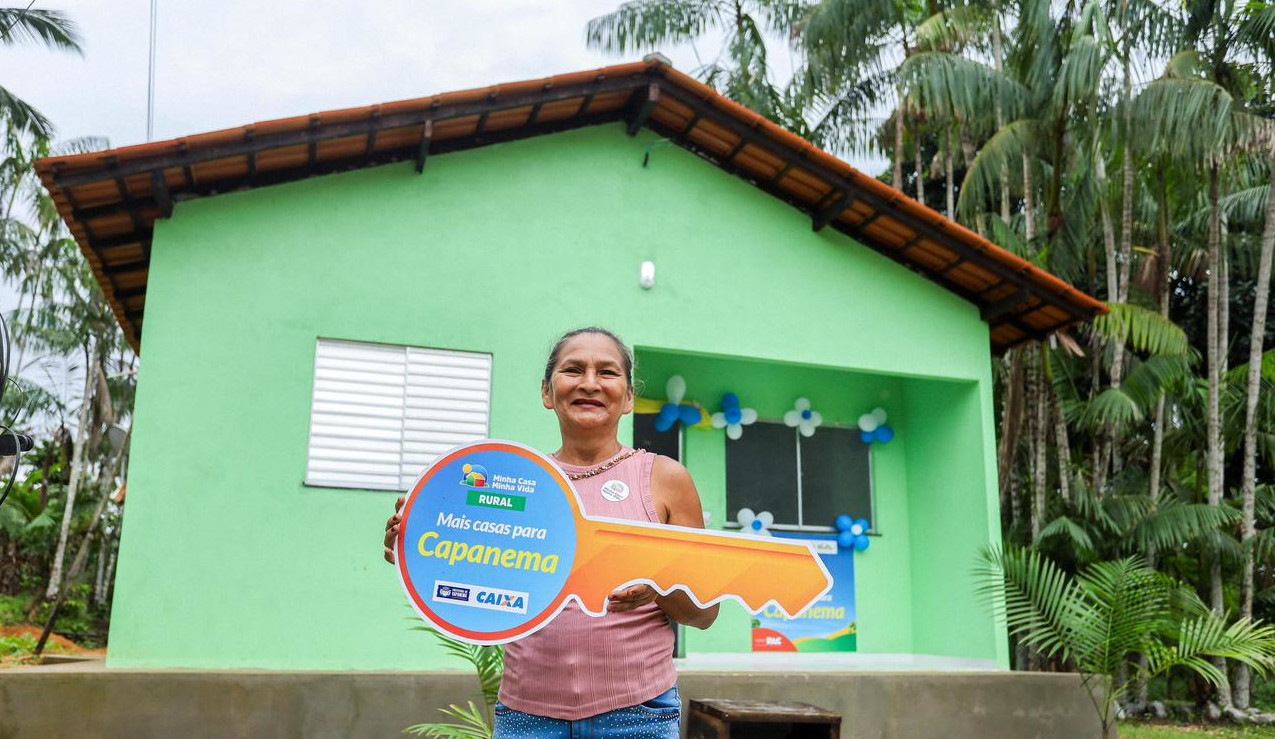 Um total de 48 lares foram entregues pelo ministro das Cidades, Jader Filho, em Bonito, Capanema e Vigia de Nazaré, no nordeste do estado