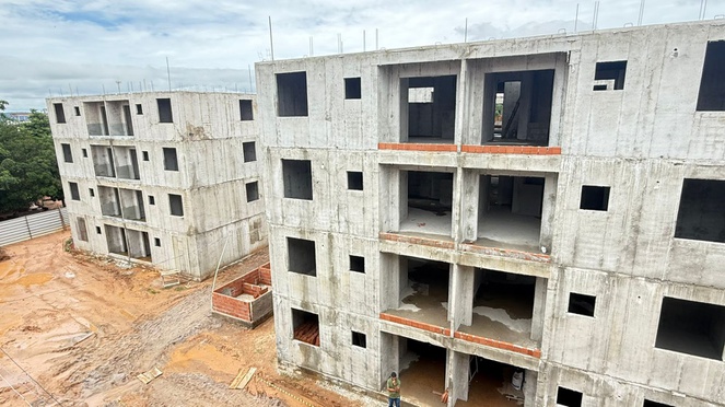 Na imagem obras do residencial Santa Mônica, em Tucuruí, Pará.