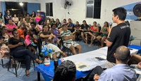 Ministério das Cidades escuta demandas e tira dúvidas de moradores da Vila da Barca, em Belém
