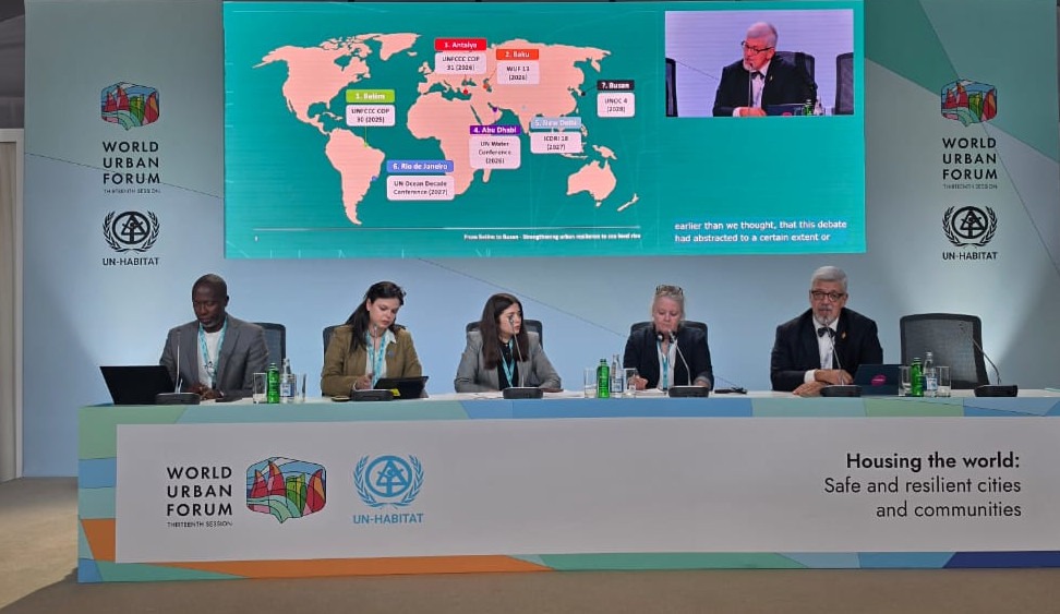 Debate em Baku marcou a primeira etapa internacional do roteiro “Belém a Busan”, que busca fortalecer a resiliência urbana até a Conferência da ONU sobre Oceano, em 2028