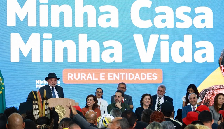 Na foto painel do resultado apresentado pelo governo federal