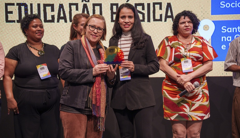 Na foto representantes das campanhas premiadas