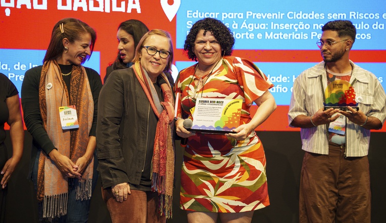 Representantes das cidades premiadas