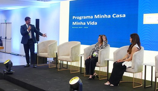 Atendimento a famílias de baixa renda com financiamento tem efeito no déficit habitacional, diz secretário