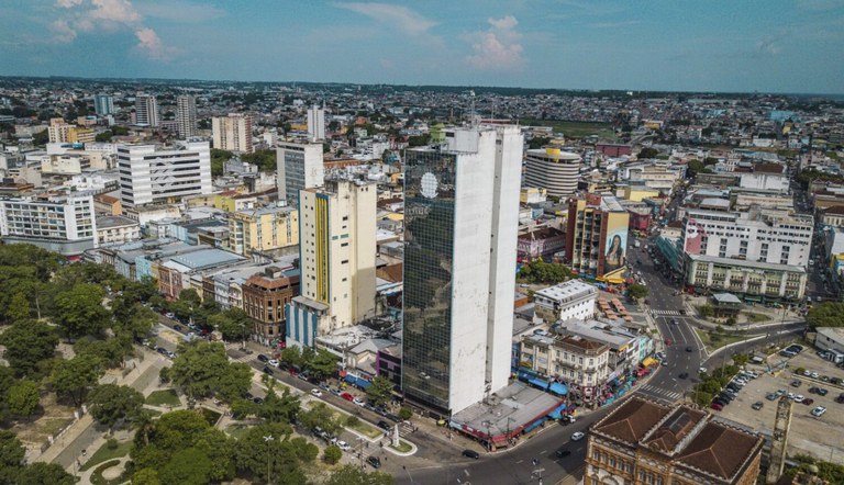 Na foto o prédio de 17 andares será requalificado para locação social