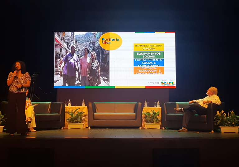 Apresentação “Redução de riscos de desastres significa redução de desigualdades” da coordenadora-geral de articulação da SNP/MCID, Samia Sulaiman. Foto:arquivo pessoal.