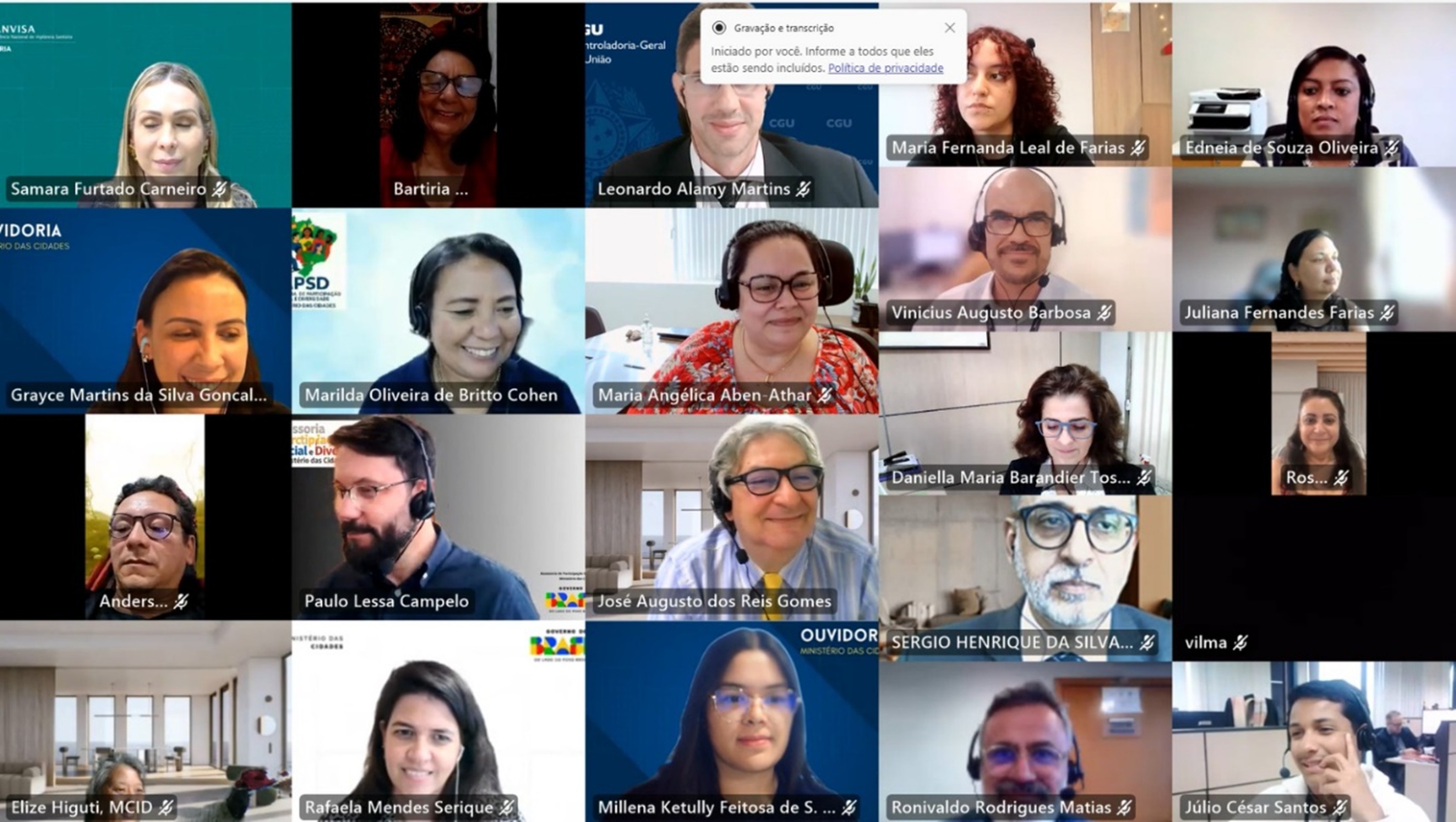 Na imagem diversas pessoas online em reunião