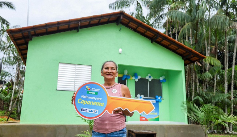 Famílias de comunidades rurais do Pará recebem as chaves de moradias do Minha Casa, Minha Vida