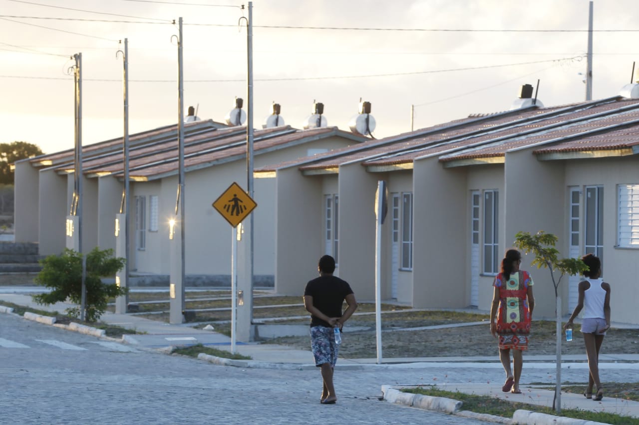 Em Itabaiana (SE), 281 famílias de baixa renda recebem a casa própria —  Ministério das Cidades