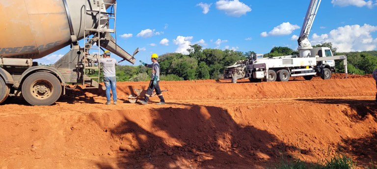 Obras da fase de infraestrutura RMB x