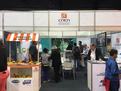 Estande_CDTN_foto_aberta.jpg