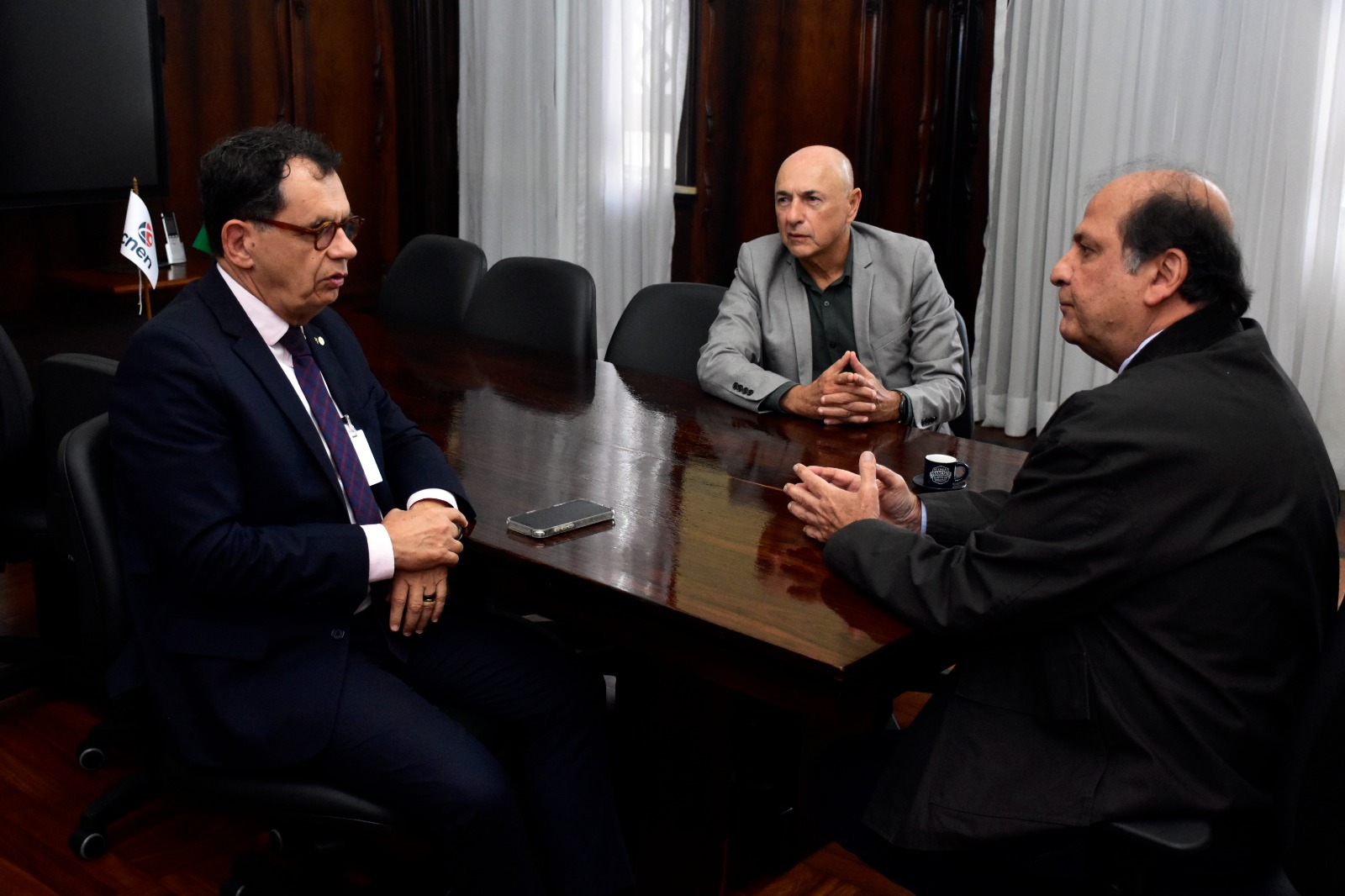 Presidente da CNEN recebe deputado federal Reimont para tratar de temas estratégicos para o setor nuclear