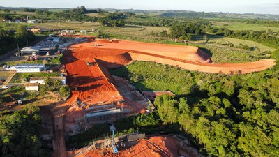 Obras da fase de infraestrutura RMB