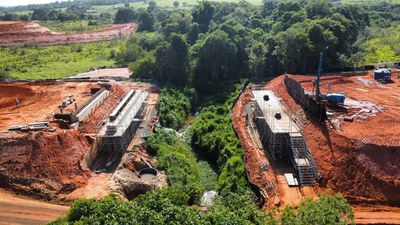 Obras da fase de infraestrutura RMB