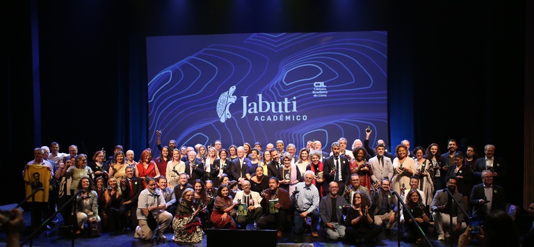 foto da primeira edição do premio jabuti acadêmico