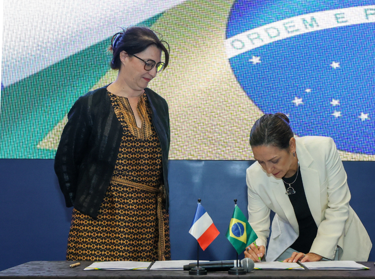 comistabrasilfrança