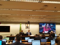 Comissão de CT&I da Câmara aprova correção anual de bolsas CNPq e CAPES; projeto segue em tramitação