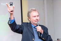 "A ciência fura muros de preconceito e intolerância”, afirma físico Luiz Davidovich, premiado pela Academia Mundial de Ciências