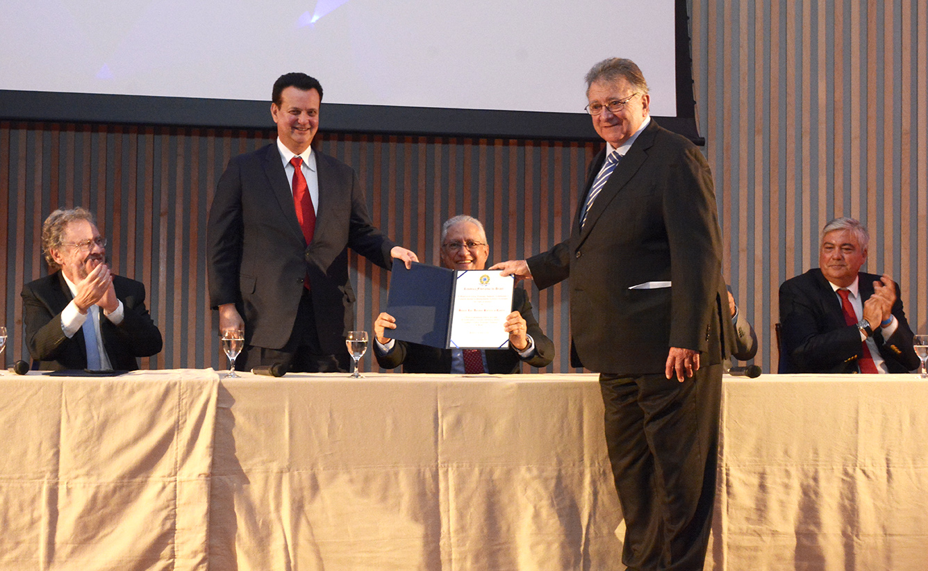 Luiz Davidovich, Ministro Kassab, Mário Neto e Luiz Barreto de Castro.jpg