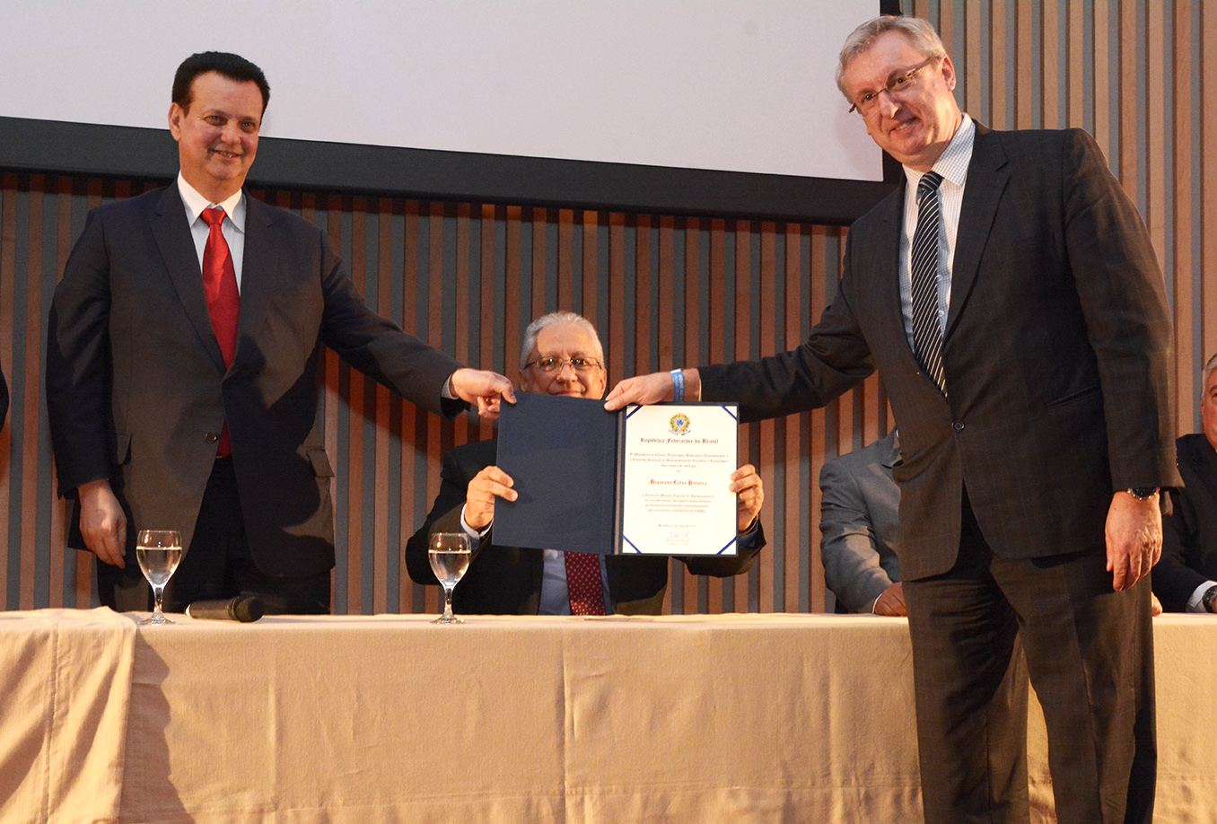 Ministro Kassan, Mário Neto e Deputado Celso Pansera.jpg
