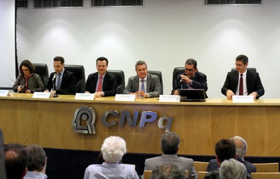 Marcelo Morales, Pres. Substituto, CNPq, Ministro Kassab, MCTIC e demais autoridades- Foto Marcelo Gondim (1).JPG