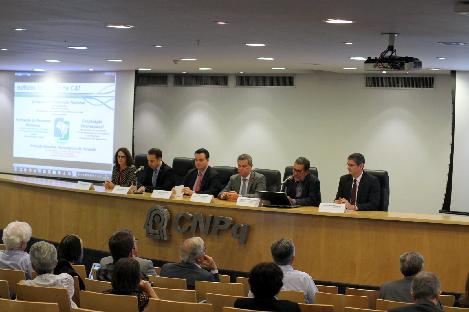 Marcelo Morales, Pres. Substituto, CNPq, Ministro Kassab, MCTIC e demais autoridades- Foto Marcelo Gondim (2).JPG