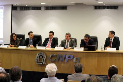 Marcelo Morales, Pres. Substituto, CNPq, Ministro Kassab, MCTIC e demais autoridades- Foto Marcelo Gondim (22).JPG