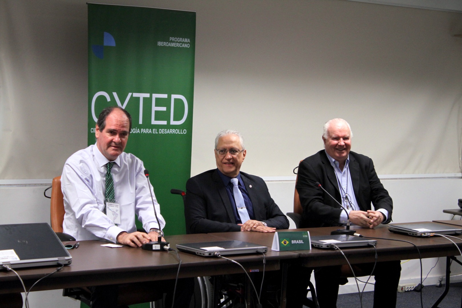 Mario Neto - Pres.do CNPq, Secretário do CYTED, Lélio Fellows - Foto-Marcelo Gondim  (1).JPG