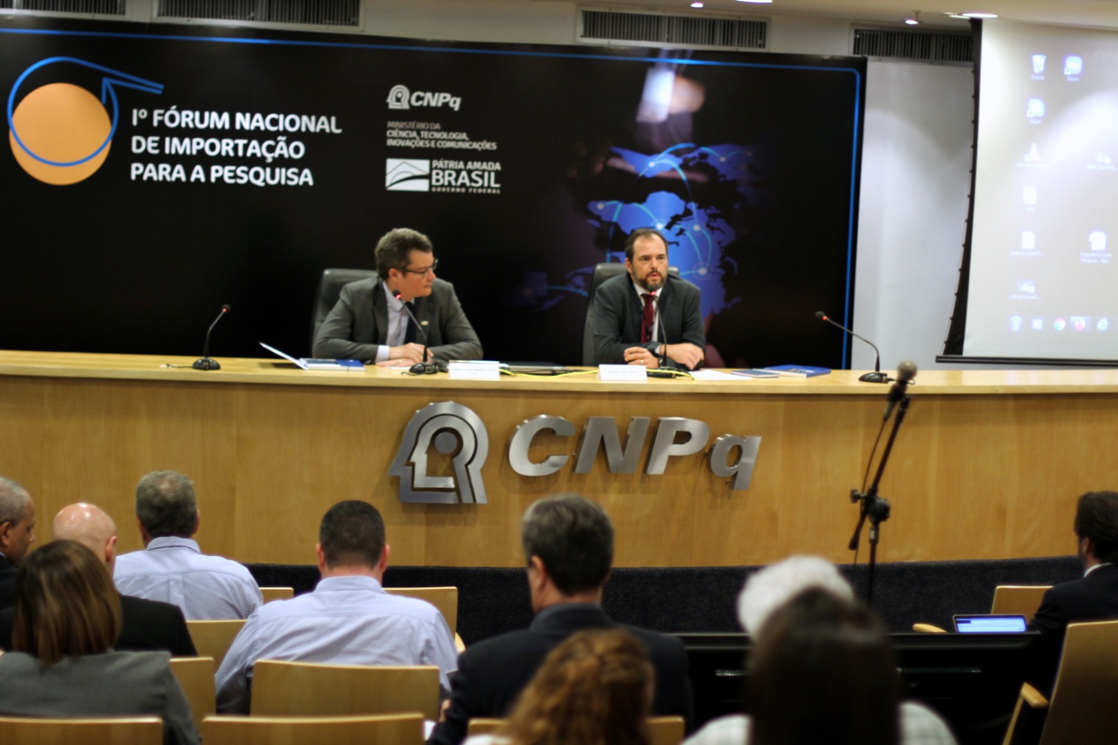 Leopoldo Muraro - Procurador Chefe - CNPq, Antonio Leonel - Secretário Federal - CGU (1).JPG