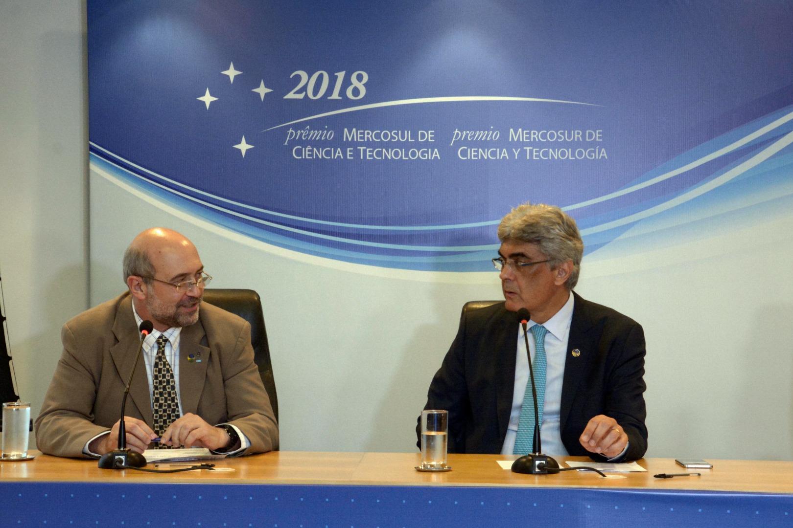 João Luiz Azevedo-CNPq e Júlio Semeghini-MCTIC (2).JPG