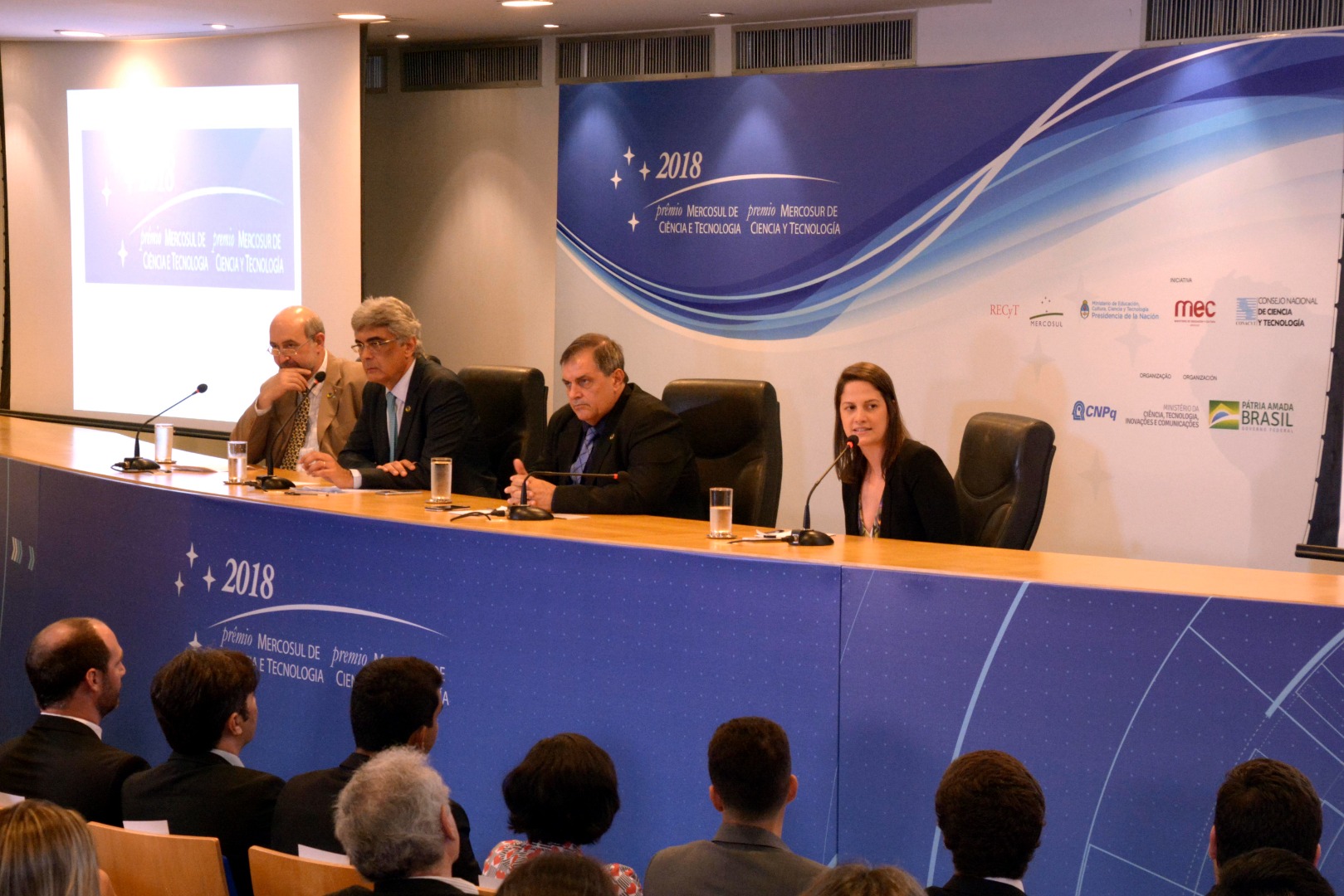 João Luiz Azevedo-CNPq, Júlio Semeghini-MCTIC, Paulo Alvim-MCTIC e Tatiana Ribeiro-MBC.JPG