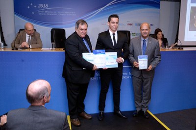 Paulo Alvim-MCTIC e Everton Castelão Tetila (2).JPG