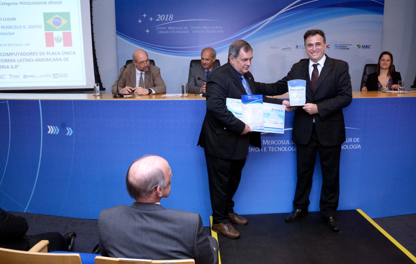 Paulo Alvim-MCTIC e Marcelo Knorich Zuffo (2).JPG