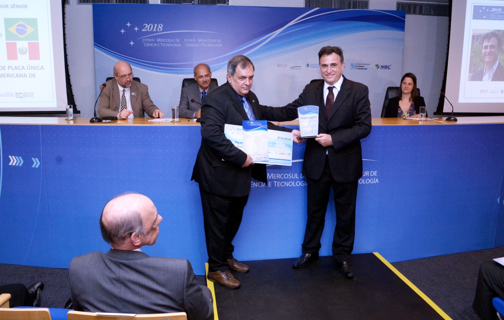 Paulo Alvim-MCTIC e Marcelo Knorich Zuffo (3).JPG