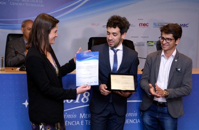 Tatiana Ribeiro-MBC, Martin Medina e Hidalyn Theodory Clemente Mattos (2).JPG