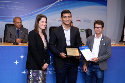 Tatiana Ribeiro-MBC, Yago Daniel Souto e Hidalyn Theodory Clemente Mattos.JPG