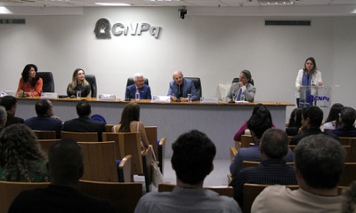 09.JPG