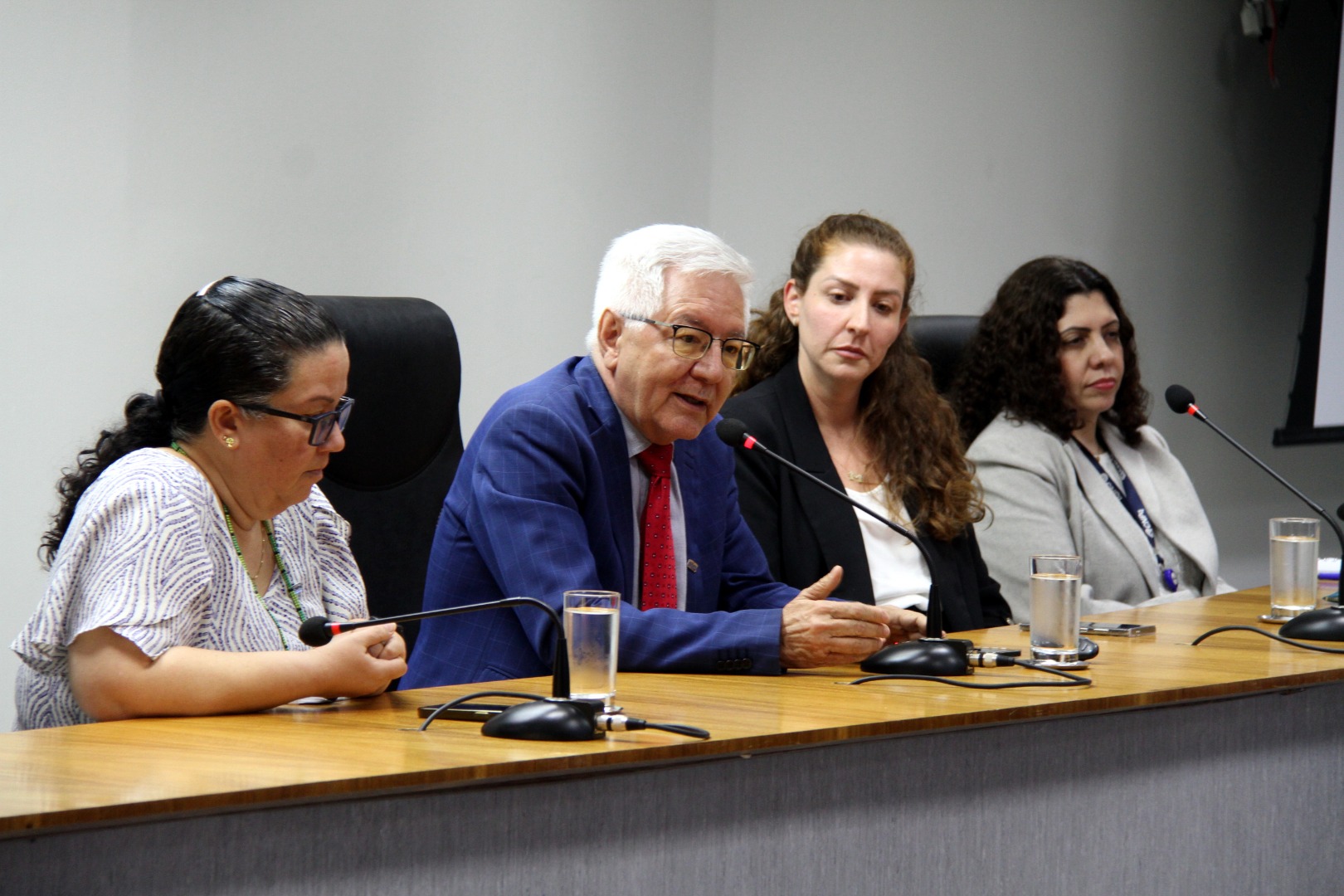 12. Mesa de Apresentação 09/03/2026