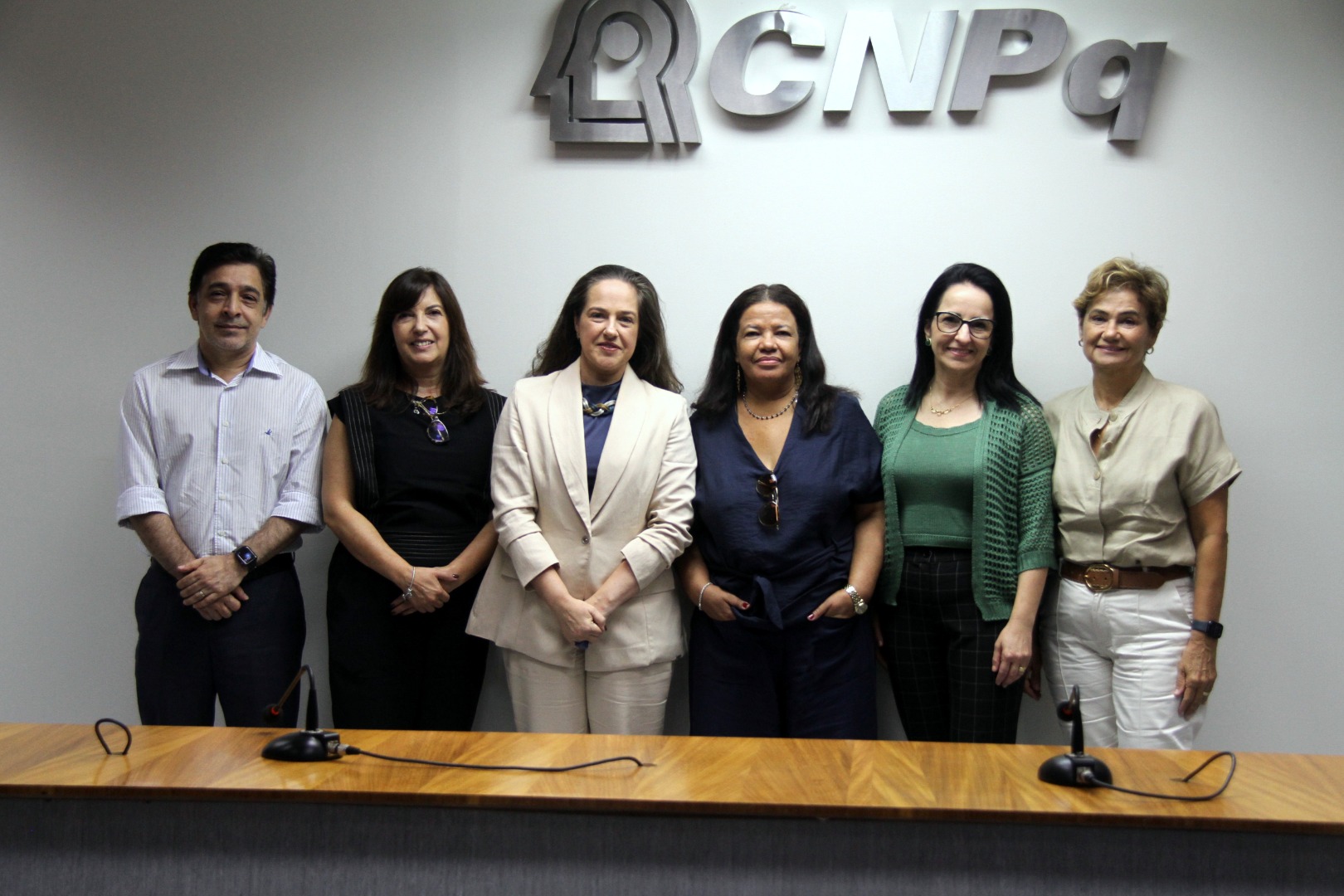 128. Comitê Assessor de Enfermagem (CA-EF)