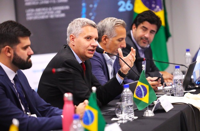 , Ricardo Saadi ressaltou a importância da análise de blockchain como ferramenta de inteligência financeira para identificação de fluxos ilícitos, mapeamento de redes transnacionais e apoio à recuperação de ativos.