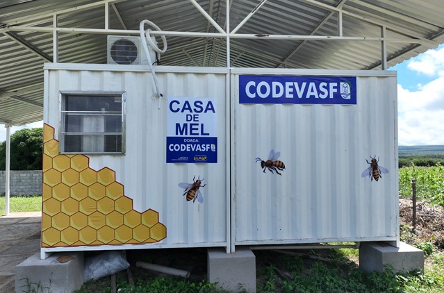 Casa de mel doada pela Codevasf para apoio à apicultura no Piauí.